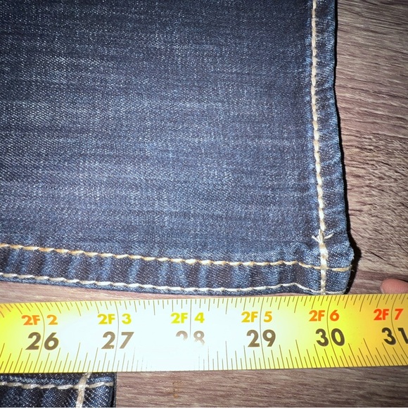 Kut from the kloth bootcut Natalie,‎ jeans, size 4 - Picture 15 of 16